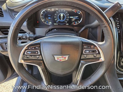 Used 2017 Cadillac Escalade ESV Platinum image 22