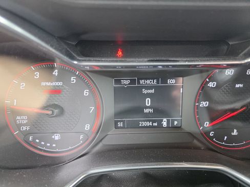 Used 2022 Chevrolet TrailBlazer RS FWD image 23