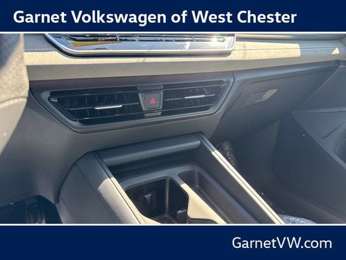 New 2026 Volkswagen Tiguan SE R-Line AWD/4WD image 20