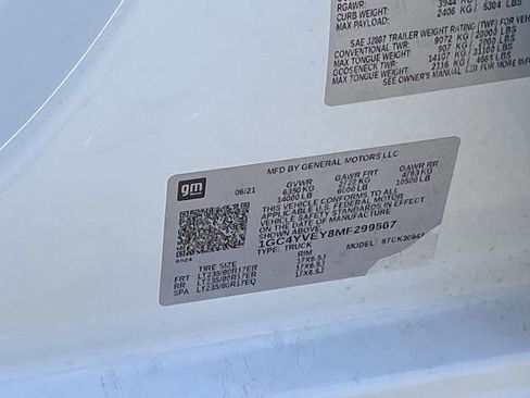 Used 2021 Chevrolet Silverado 3500 High Country image 29