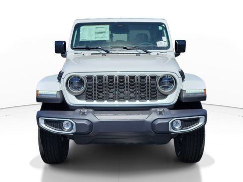 New 2026 Jeep Gladiator Mojave AWD/4WD image 2