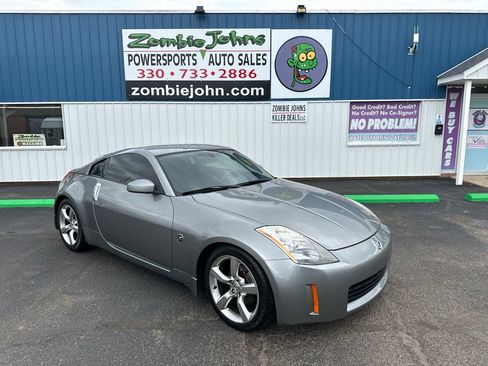 Used 2004 Nissan 350Z Enthusiast image 1