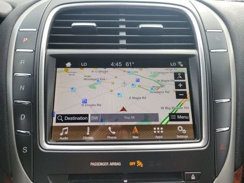Used 2019 Lincoln Nautilus Select AWD/4WD image 31