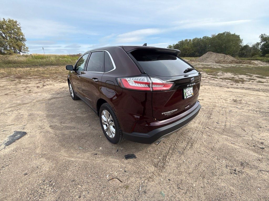 Used 2024 Ford Edge Titanium AWD/4WD image 9
