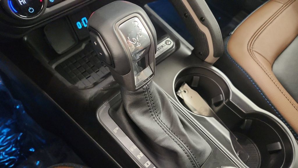 New 2024 Ford Bronco Outer Banks AWD/4WD image 31