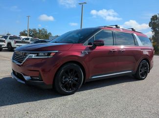 Used 2023 Kia Carnival SX Prestige video 2