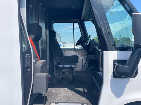 New 2025 Chevrolet Brightdrop 600 AWD/4WD image 12