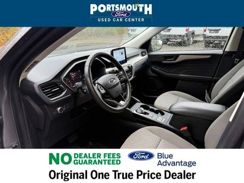 Used 2022 Ford Escape SE w/ Convenience Package image 4
