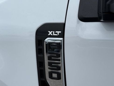 Used 2025 Ford F250 XLT AWD/4WD image 9