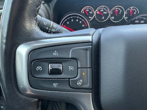 Used 2021 Chevrolet Silverado 1500 LT AWD/4WD image 32