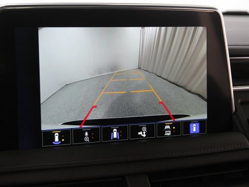 Certified 2023 Chevrolet Tahoe Z71 w/ Luxury Package image 14