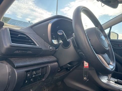 Used 2017 Subaru Impreza 2.0i Premium image 12