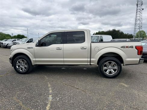 Used 2018 Ford F150 Lariat w/ Equipment Group 502A Luxury AWD/4WD image 8