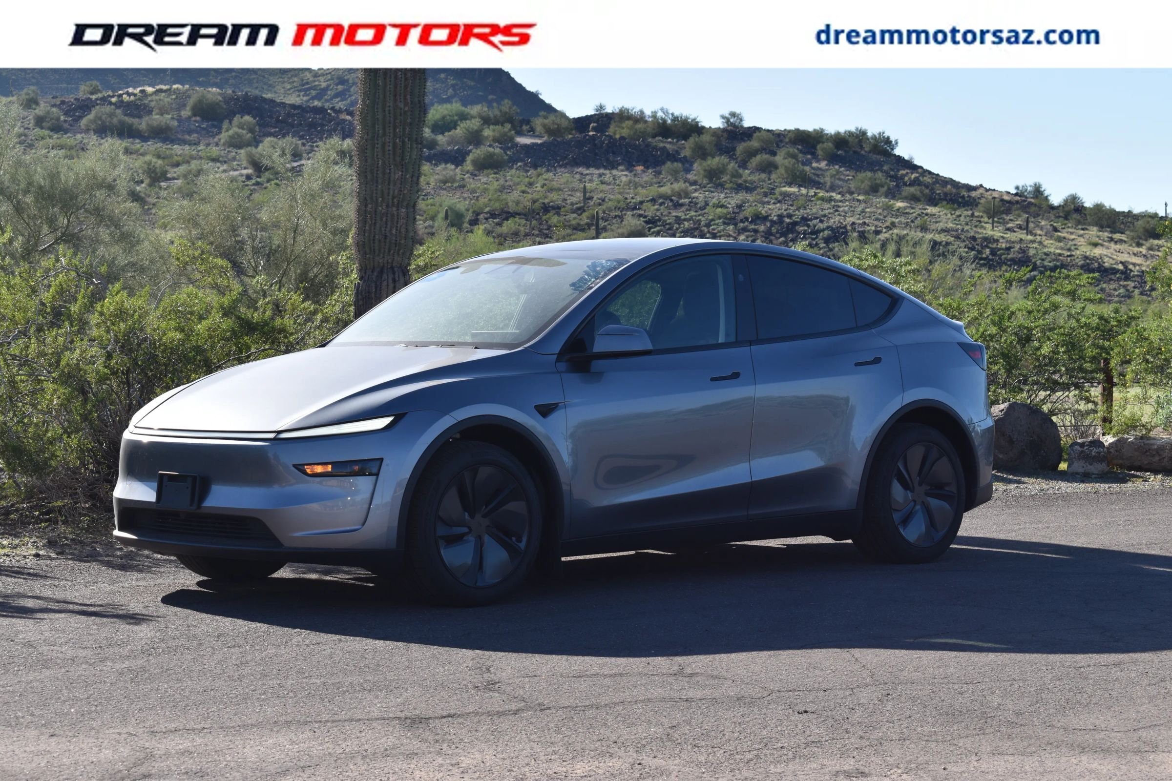 Used 2026 Tesla Model Y Long Range RWD image 1