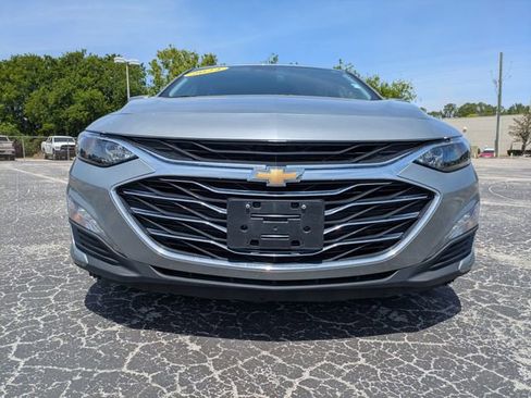 Used 2024 Chevrolet Malibu LT FWD image 9