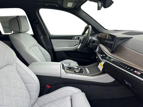 New 2026 BMW X5 xDrive40i image 25