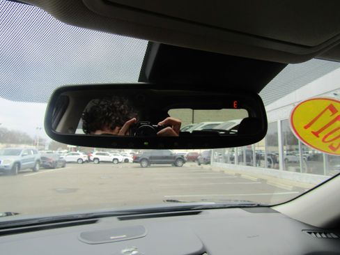 Used 2017 Nissan Rogue SL w/ SL Premium Package image 27