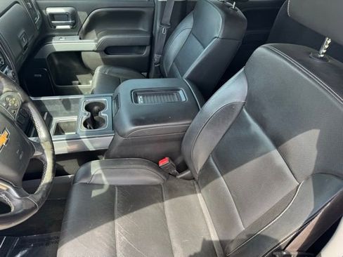 Used 2017 Chevrolet Silverado 1500 LTZ Z71 w/ LTZ Plus Package AWD/4WD image 6
