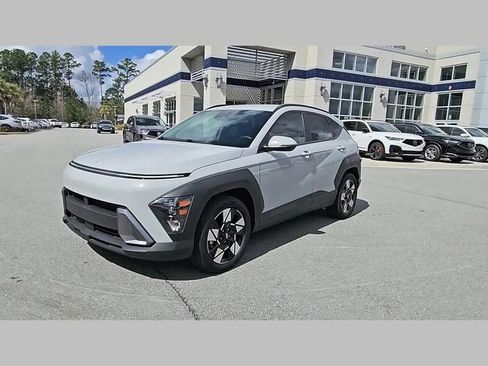 Used 2024 Hyundai Kona SEL image 35