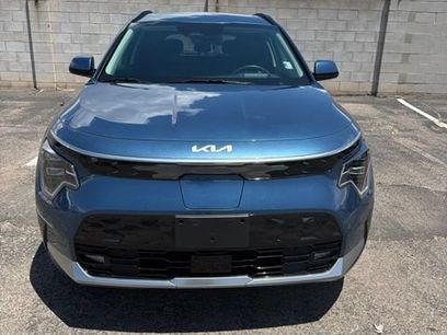 Used 2023 Kia Niro Wave