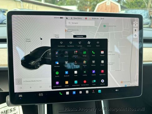 Used 2018 Tesla Model 3 Long Range image 15