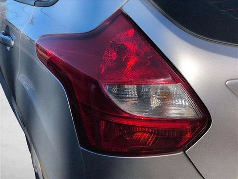 Used 2014 Ford Focus ST image 9