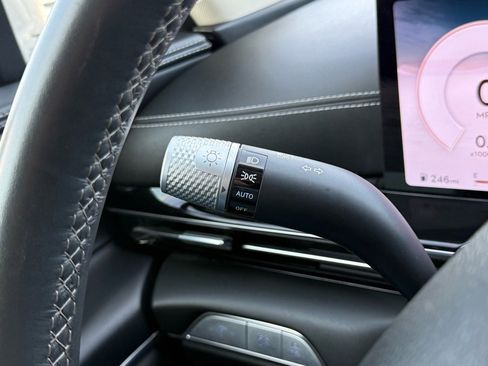 Used 2025 Genesis GV80 2.5T Standard image 20