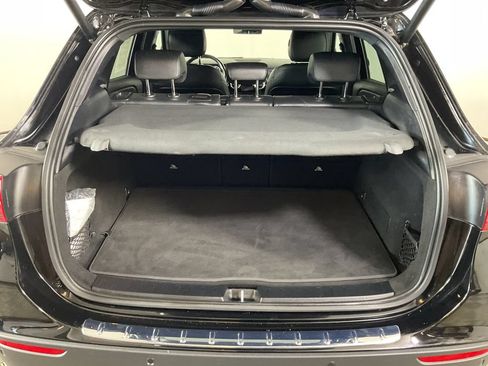 Used 2025 Mercedes-Benz GLA 250 image 21