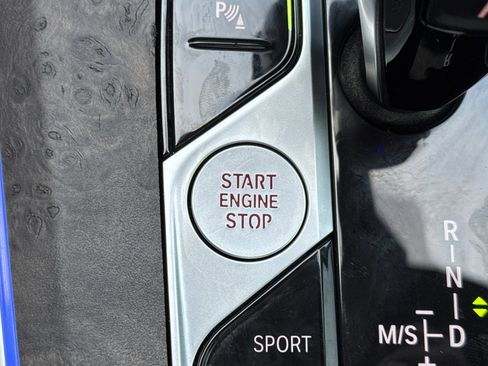 Used 2022 BMW X5 xDrive40i w/ Premium Package image 23