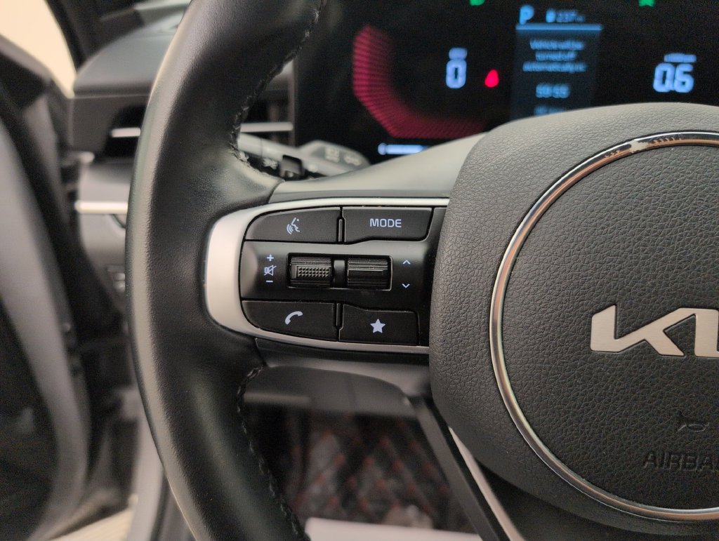 Used 2025 Kia K5 GT-Line w/ GT-Line Premium Package FWD image 36