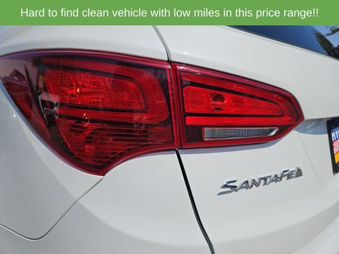 Used 2017 Hyundai Santa Fe Sport FWD image 41