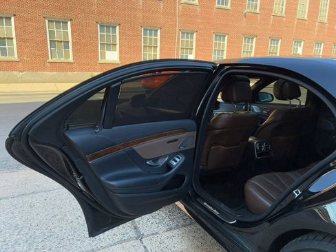 Used 2014 Mercedes-Benz S 550 Sedan image 12