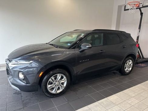 Used 2022 Chevrolet Blazer LT image 1