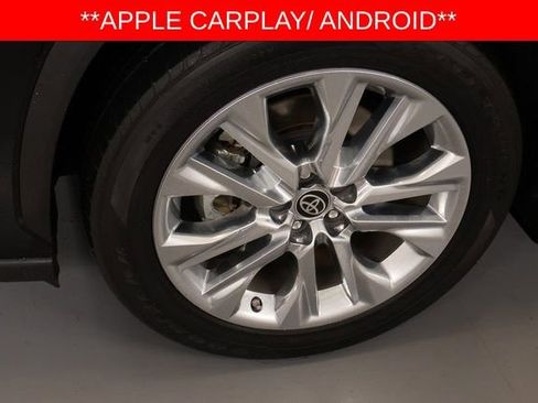 Used 2023 Toyota Highlander Limited image 8