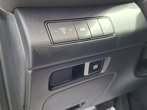 Used 2021 Hyundai Santa Fe SE AWD/4WD image 10