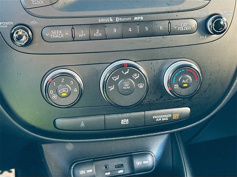 Used 2014 Kia Soul image 14