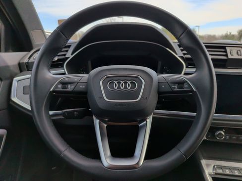 Used 2022 Audi Q3 2.0T Premium w/ Convenience Package image 22