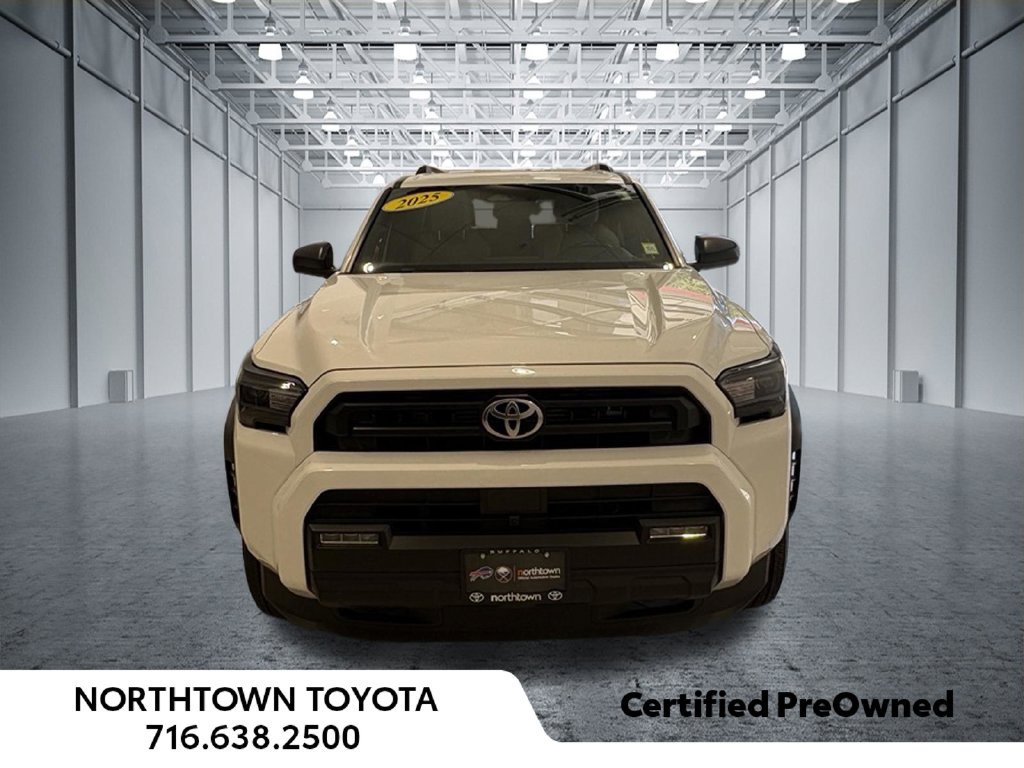 Used 2025 Toyota 4Runner SR5 AWD/4WD image 4