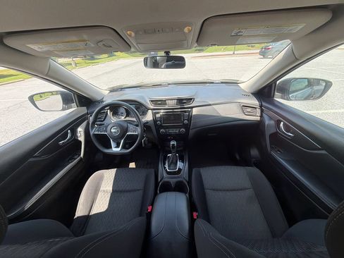 Used 2018 Nissan Rogue S AWD/4WD image 15