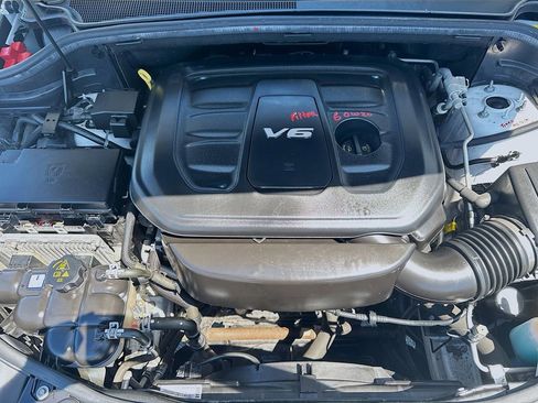Used 2018 Jeep Grand Cherokee Limited AWD/4WD image 29