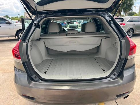Used 2013 Toyota Venza LE w/ LE Convenience Pkg FWD image 12