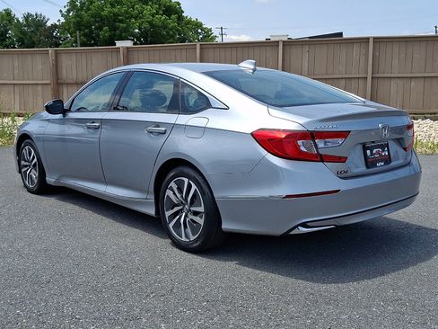Used 2018 Honda Accord EX-L image 8