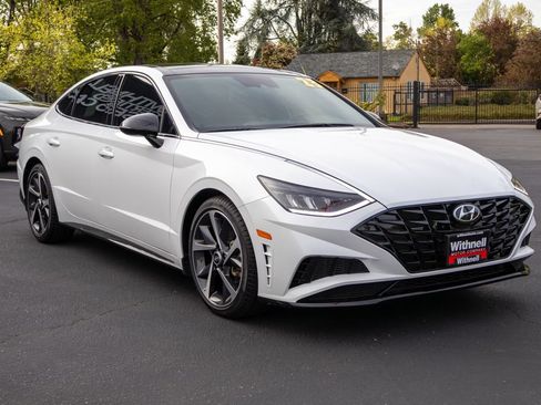Certified 2023 Hyundai Sonata SEL Plus w/ Winter Weather Package FWD image 5