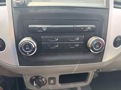 Used 2019 Nissan Frontier SV image 23