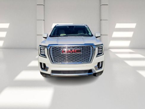 Used 2023 GMC Yukon XL Denali w/ Denali Reserve Package image 2