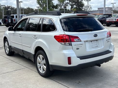 Used 2012 Subaru Outback 3.6R Limited w/ Moonroof Pkg image 7