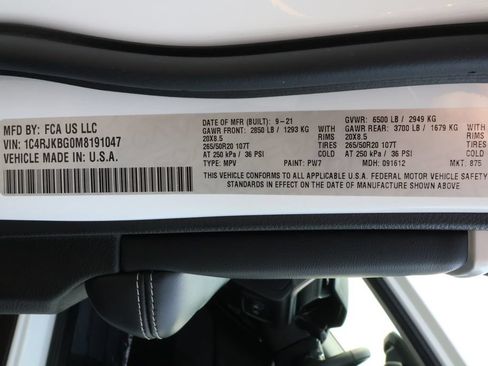Used 2021 Jeep Grand Cherokee L Limited AWD/4WD image 43