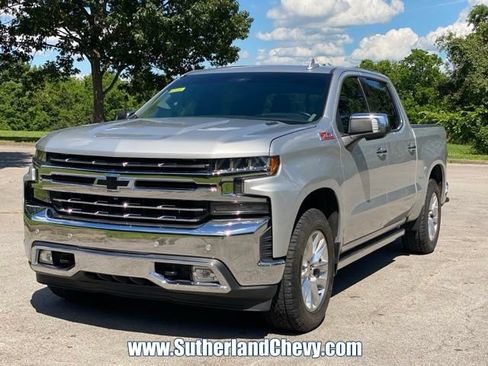 Used 2020 Chevrolet Silverado 1500 LTZ w/ LTZ Premium Package AWD/4WD image 3