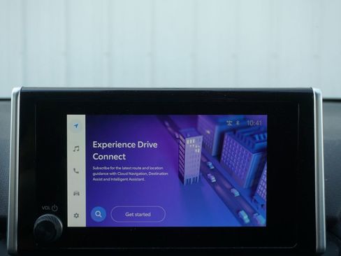 Used 2023 Toyota RAV4 XLE w/ Convenience Package image 12