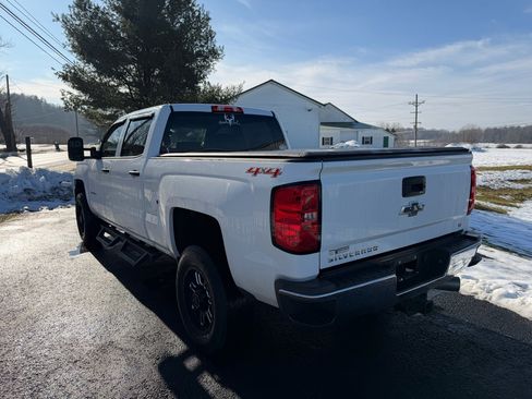 Used 2015 Chevrolet Silverado 2500 LT image 7